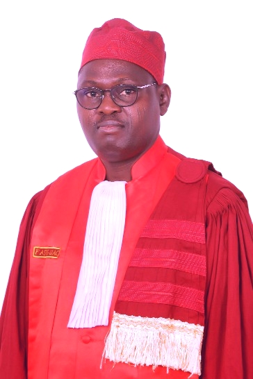 Pr Charlemagne IGUE